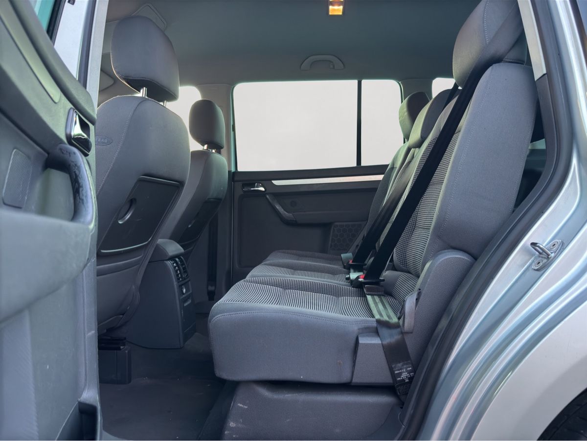 VW Autos: VW Touran 1.6 – Gebraucht aus Triengen von AS58 9