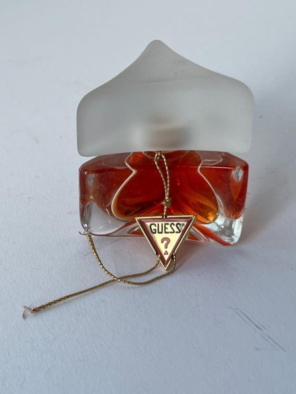 Guess Parfum & Eau de Toilette: Parfum GUESS 7.5ml – Gebraucht aus Kestenholz von Porsche117