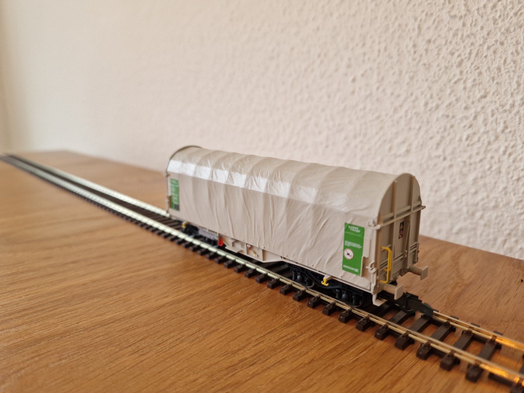 Märklin Modellini di ferrovie: DB Schiebeplanenwagen Green Cargo H0 – Usato da Matten b. Interlaken venduto da lor_hr9w 2