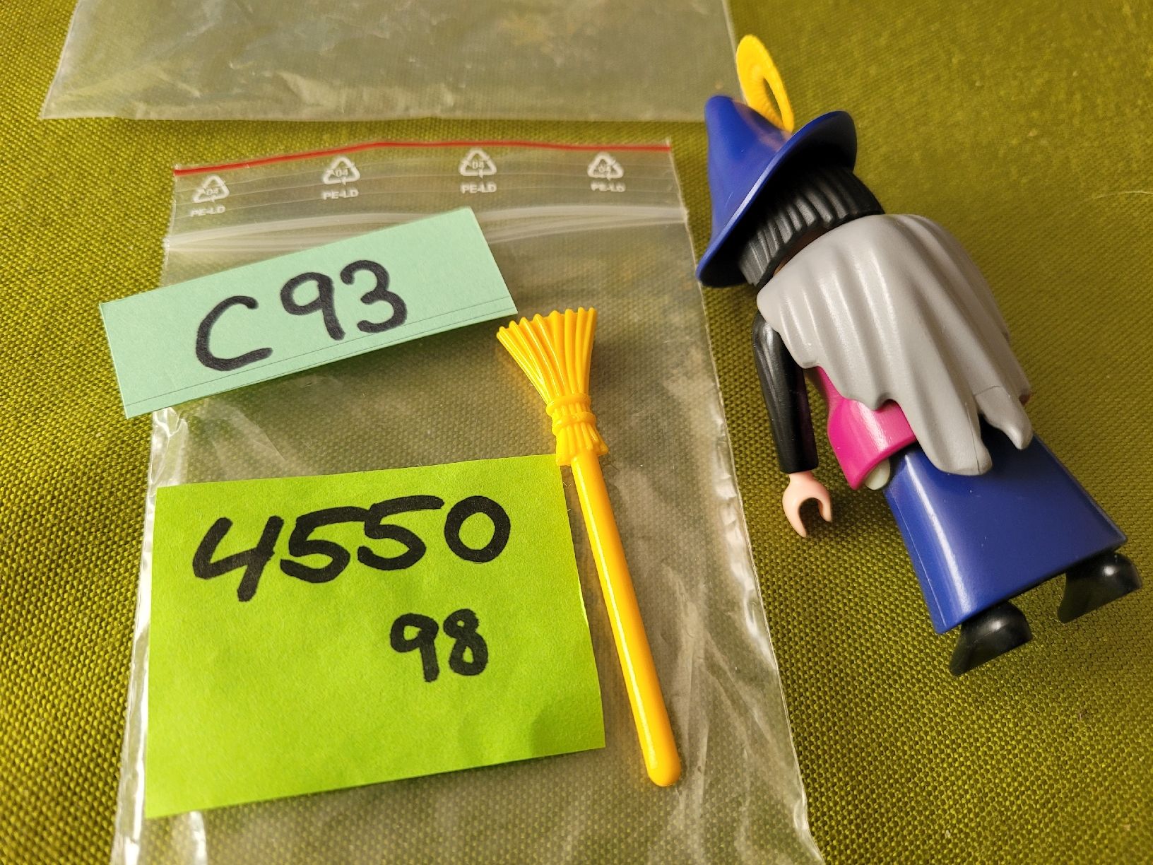 Playmobil Giocattoli: Playmobil Special Sammelfigur C93 – Usato da Aarberg venduto da Fink010 1