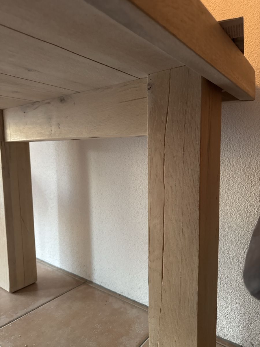 Tische: Esstisch Holz massiv – Gebraucht aus Hüttikon von jcl_fgg8 1
