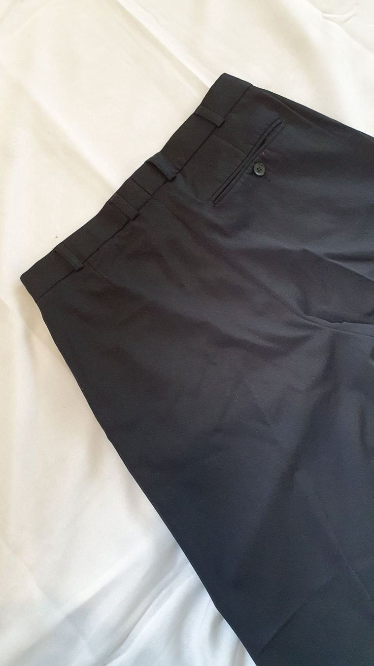 Pantaloni: Anzugs Bügelfalten Hose – Usato da Niederbuchsiten venduto da klengyel 5
