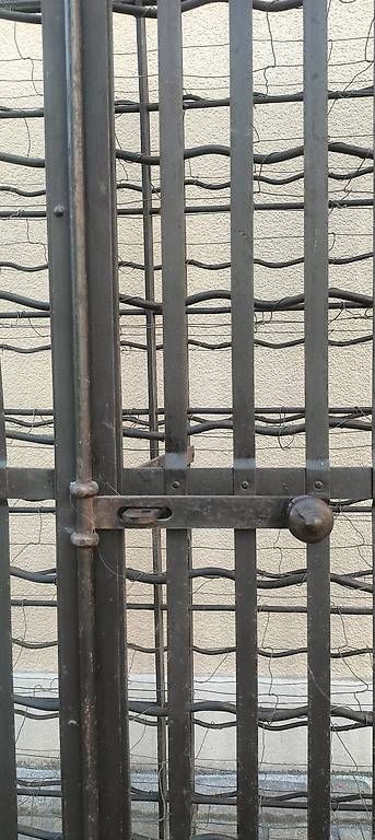 Scaffali: Weingestell Eisen – Usato da Altdorf UR venduto da Baere.58 5