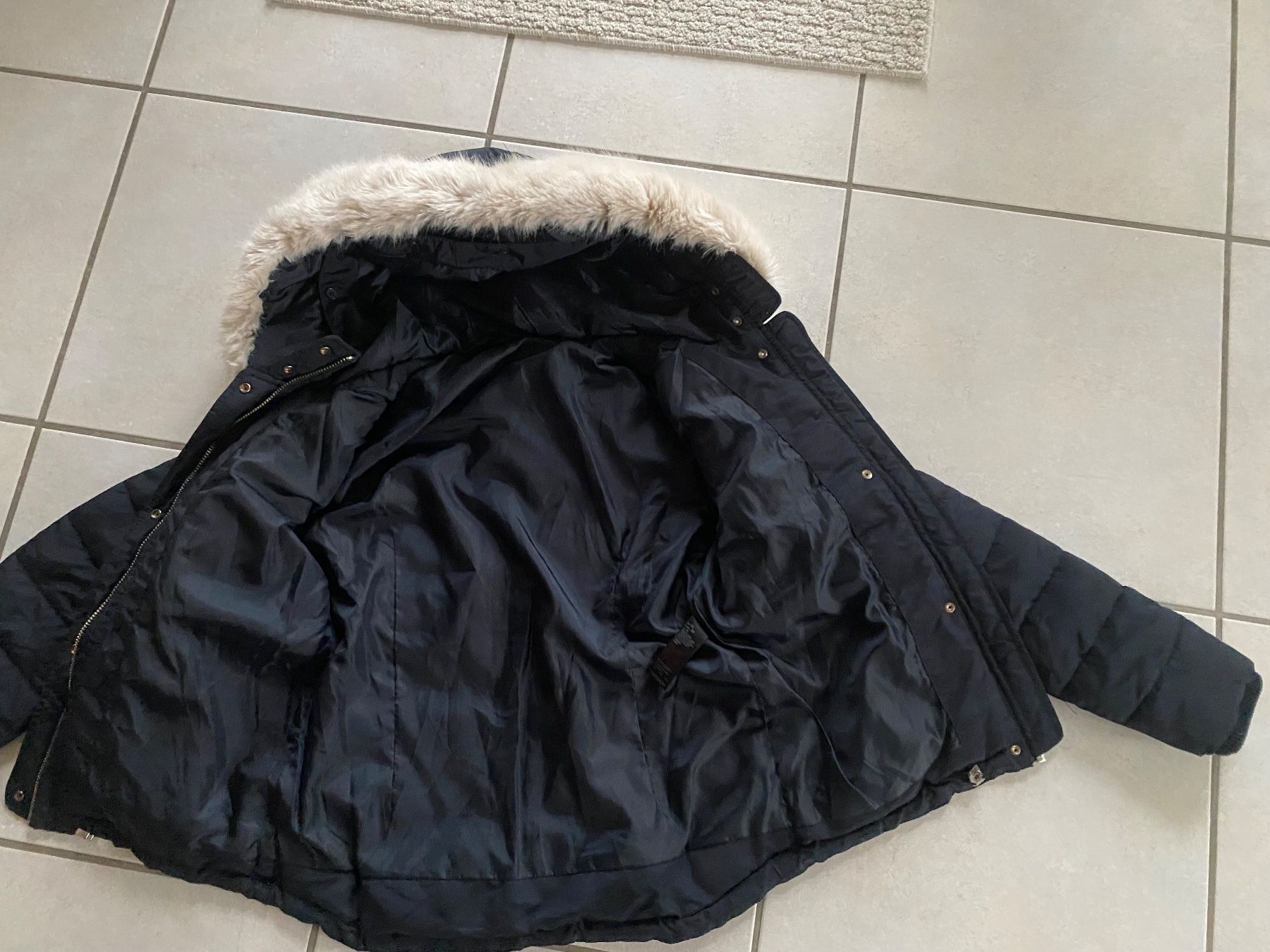 Giacche: Winterjacke 38 blau mit Kaputze neuwertig – Usato da Grüningen venduto da kleiderstar 3