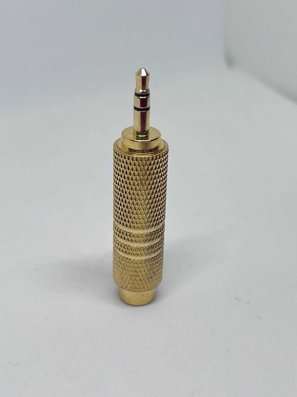 Laufwerke & Adapter: Adattatore da Jack 6,35 mm a Jack 3,5 mm – Gebraucht aus Giubiasco von LorisVale