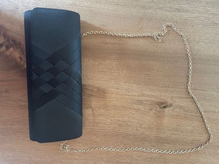 Umhängetasche oder Clutch