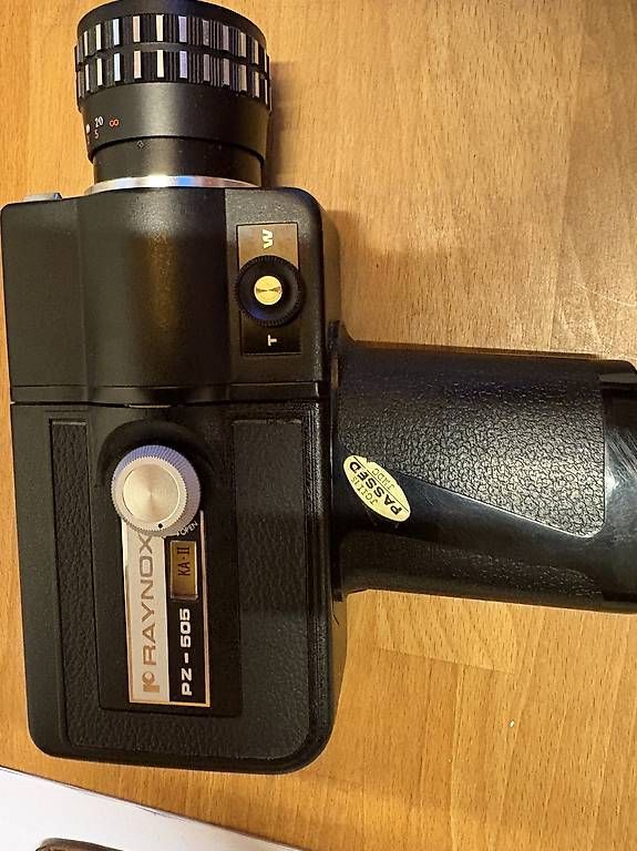 Kamera: Super-8-Filmkamera – Gebraucht aus Brugg AG von Kabru