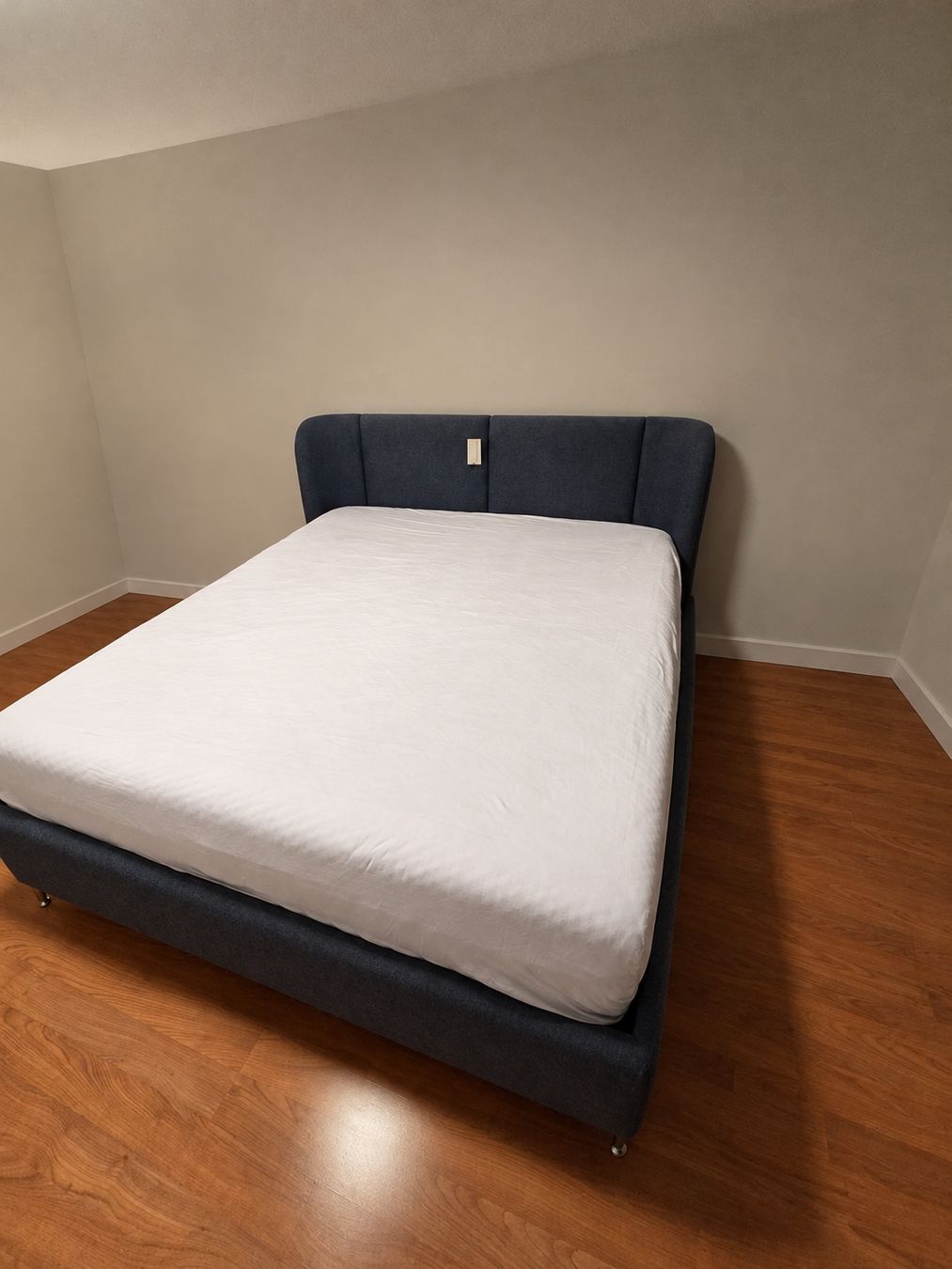 Ikea Lits: Ikea bett 180x200 – D'occasion à Cham par about120