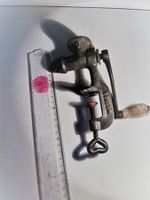 Antiker kleiner Fleischwolf, Gusseisen, Wedron