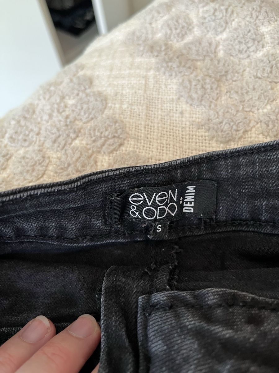 Gonne: Schwarzer Jeansrock mit Nieten, Grösse S – Usato da Gockhausen venduto da Lali013 1