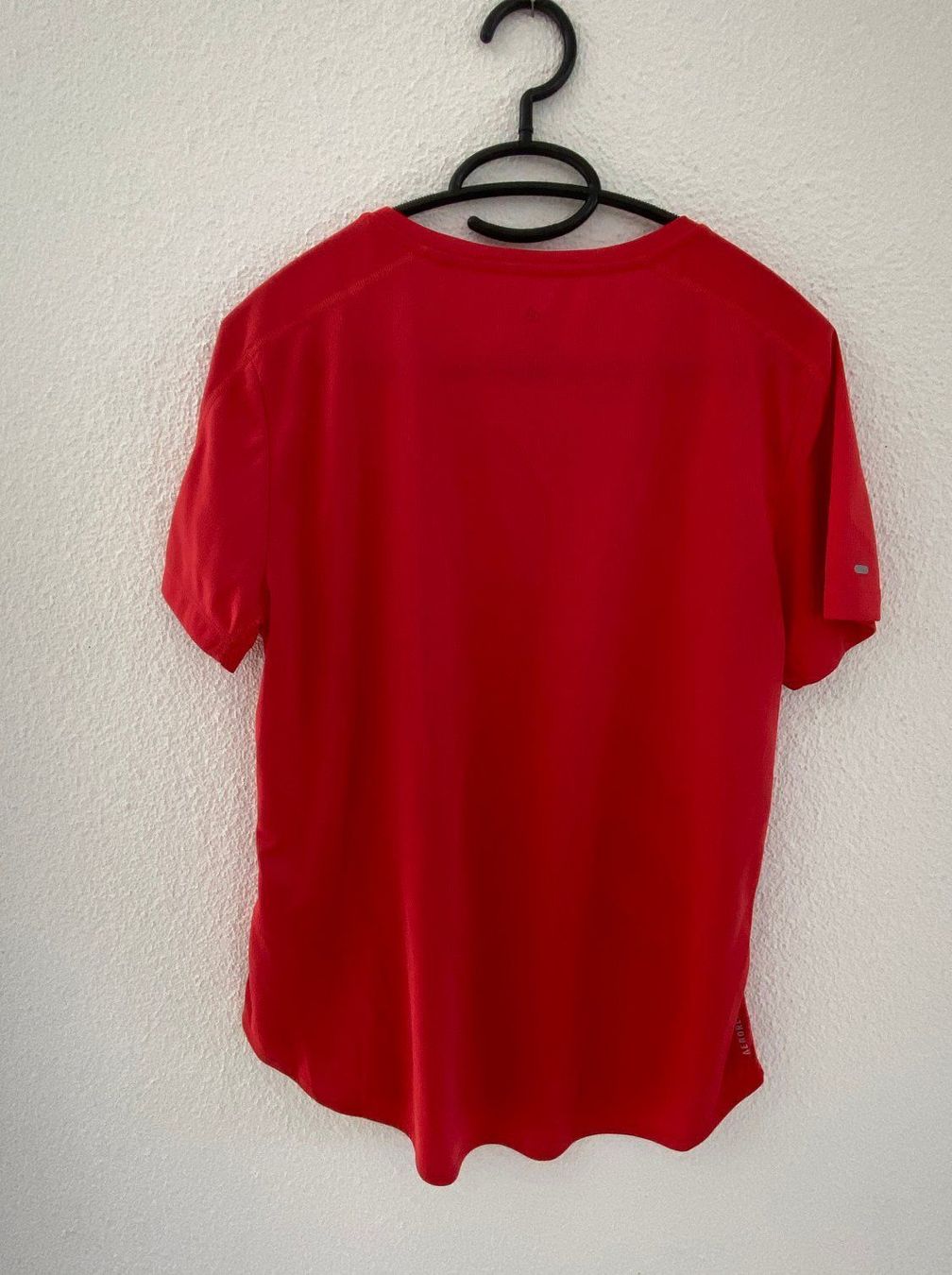 Adidas T-shirt: Adidas Sport Tshirt Gr. M – Usato da Dagmersellen venduto da sheli17 2