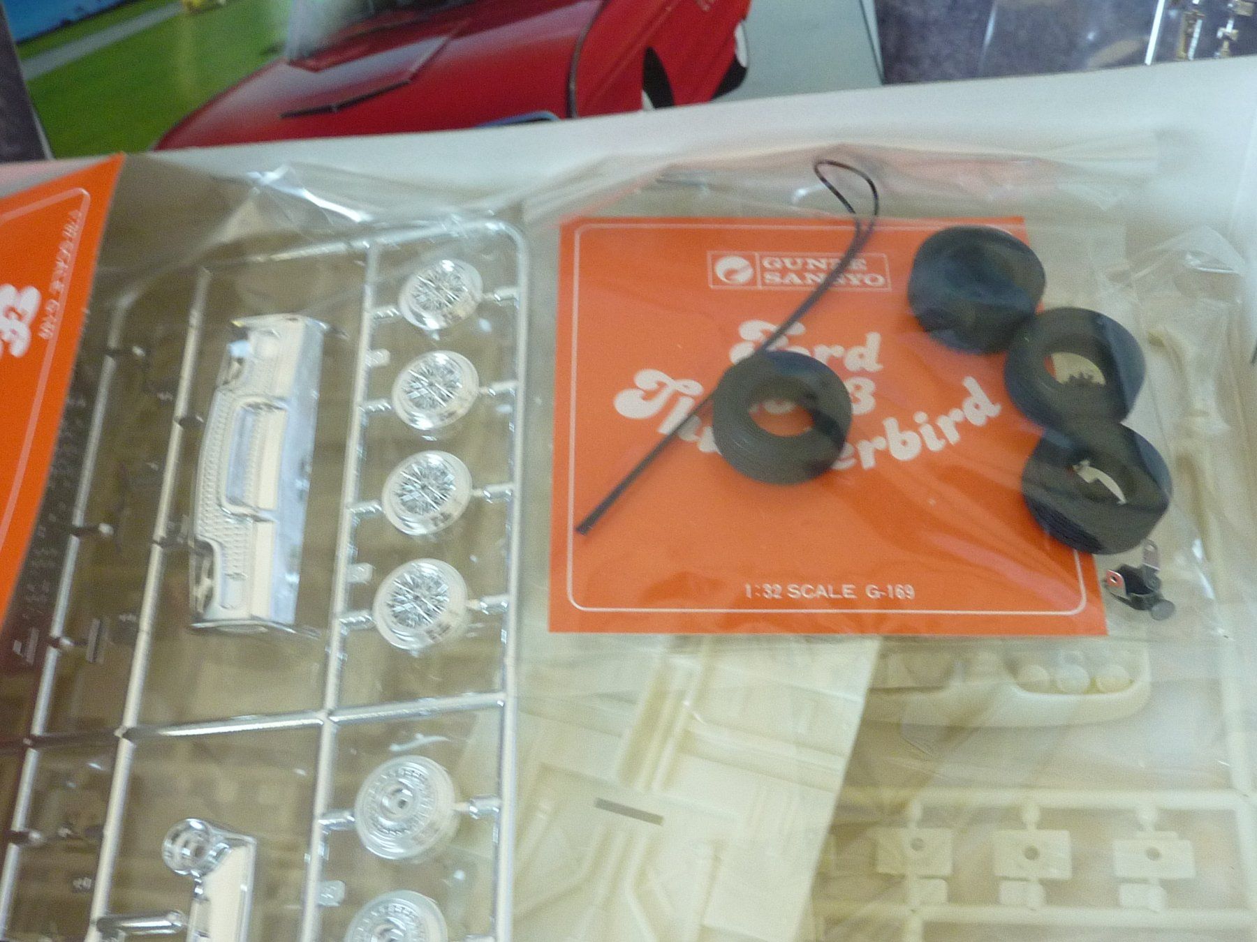 AMT/ERTL Modellini d'auto: Ford Thunderbird 1963 1:32 – Nuovo e nell'imballaggio originale da Dürrenäsch venduto da modellautos4you 5