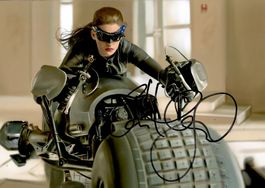 Anne HATHAWAY The Dark Knight Rises / TOP AUTOGRAMM