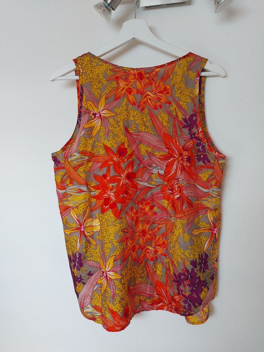 Top: Top vintage 100% soie - Taille L – Usato da Lausanne venduto da Super-cerise 4