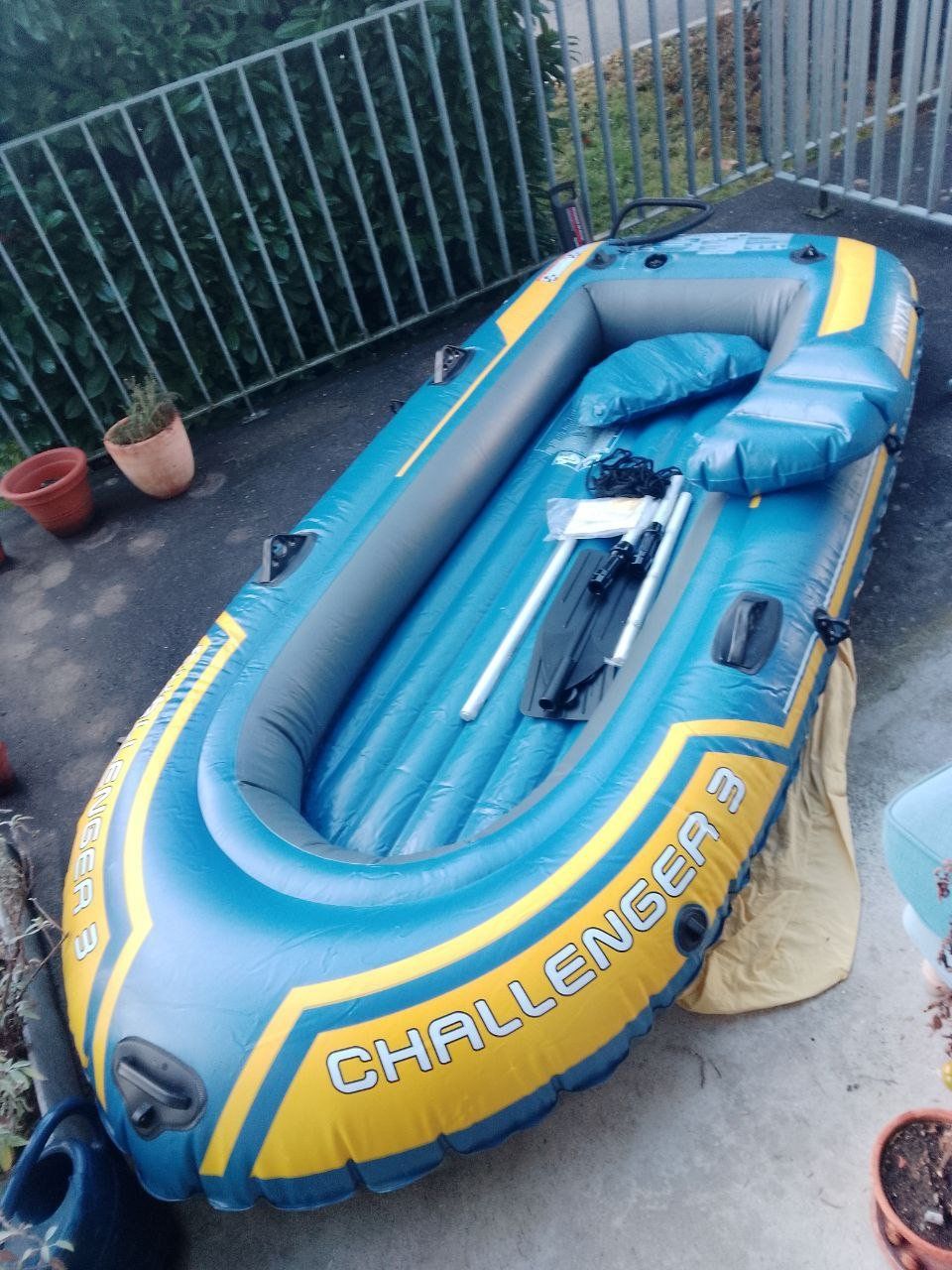Barche: Luftboot+Aussenbormotor+Motorbefestigung – Usato da Adliswil venduto da wal_p6tl 1