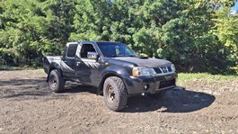 Nissan Navara D22 KingCab 4WD