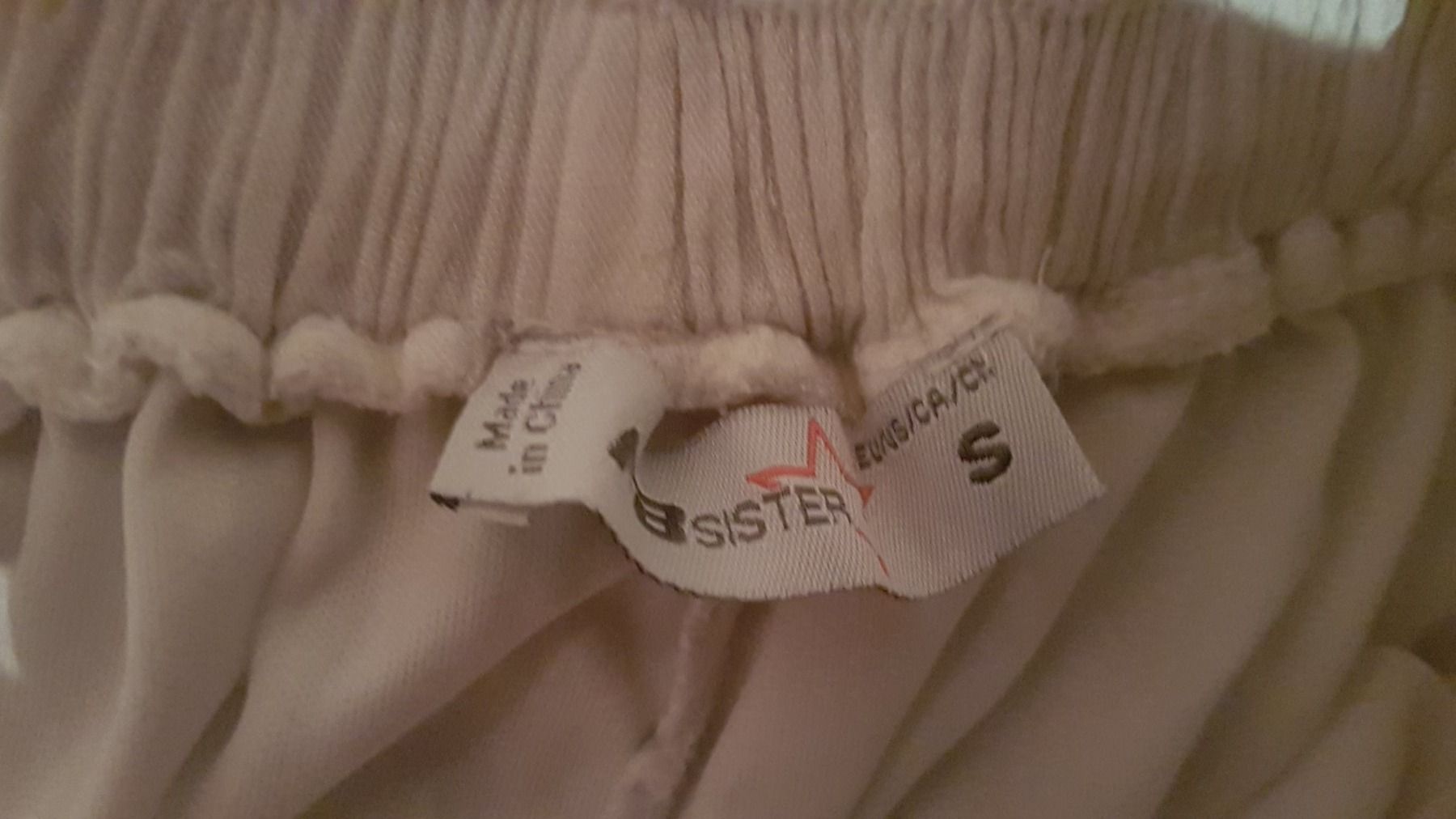 Pantaloni: Pantalon blanc, fluide taille S marque FB Sister – Usato da Villiers venduto da san_jn5w 2