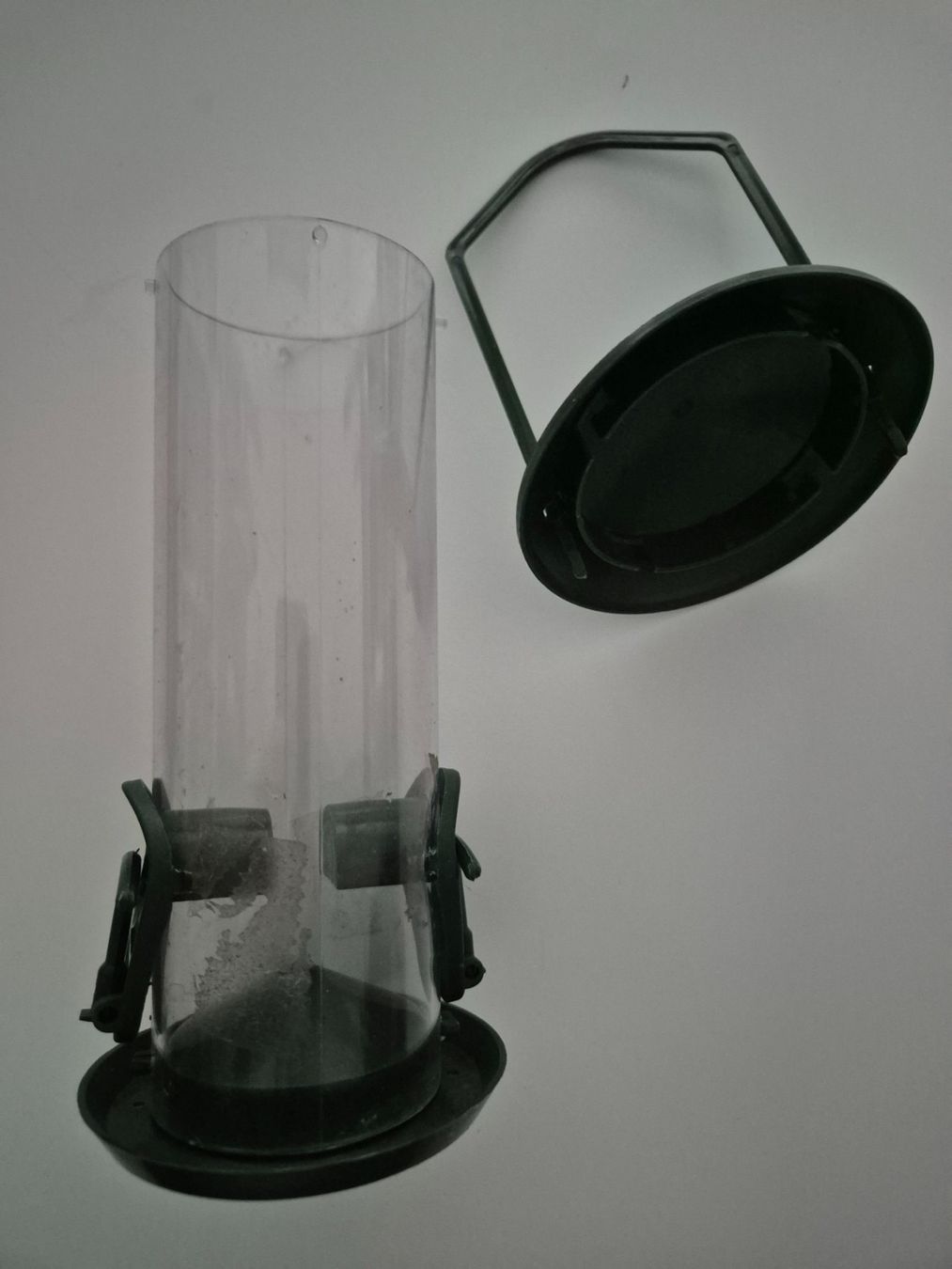 Mangimi: Vogel Vogelfutter Spender / Feeder – Usato da Zürich venduto da pau_y8mv 2