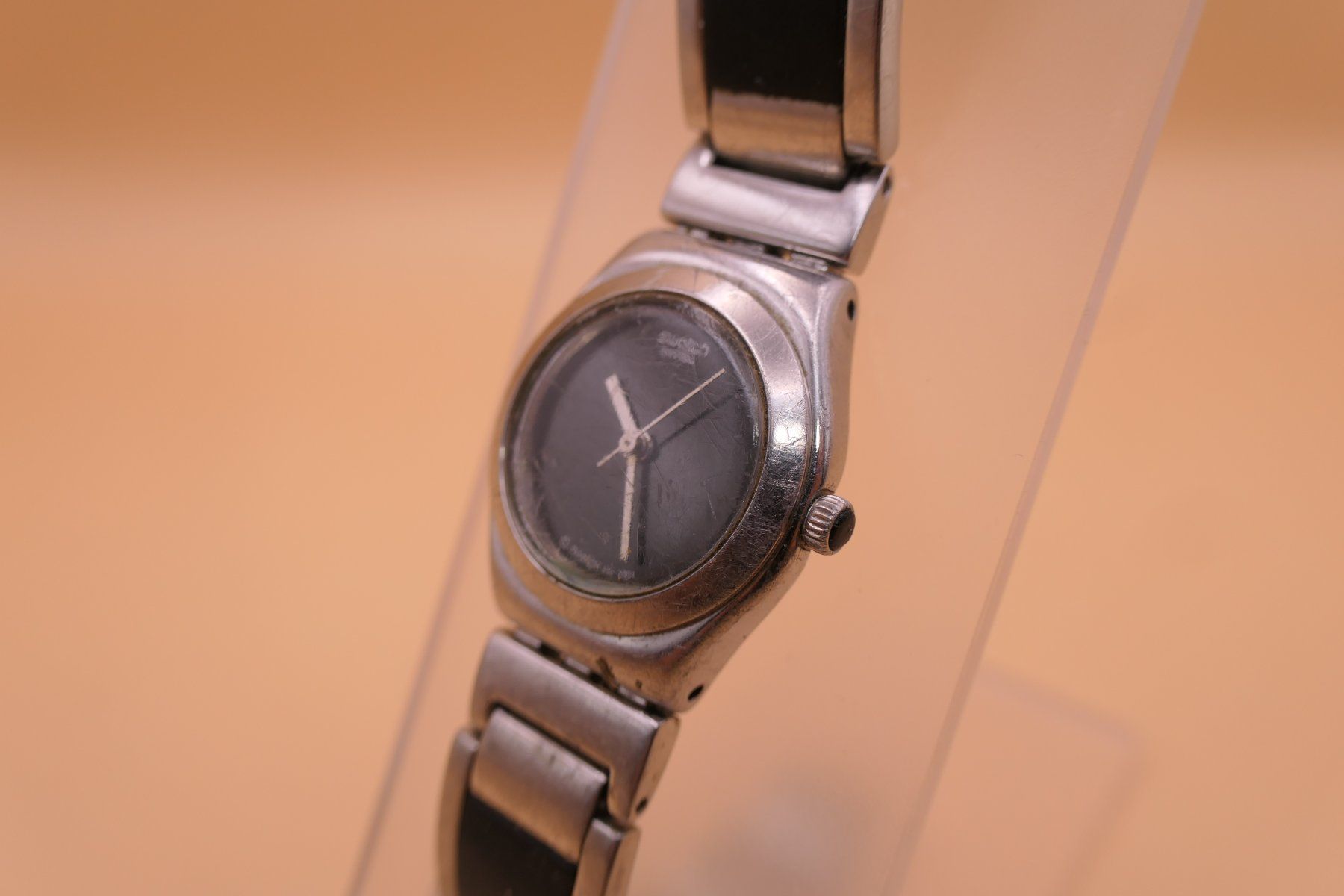 Swatch Uhren: Swatch Irony Damen, neue Batterie – Gebraucht aus Thun von CHRONOTIKA 1