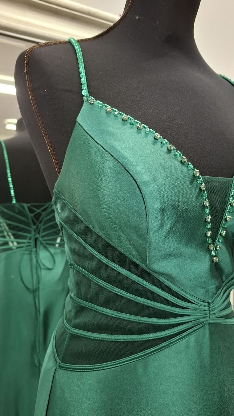 Vestiti: Grün Kleid – Nuovo (secondo la descrizione) da Uster venduto da VMT. 2