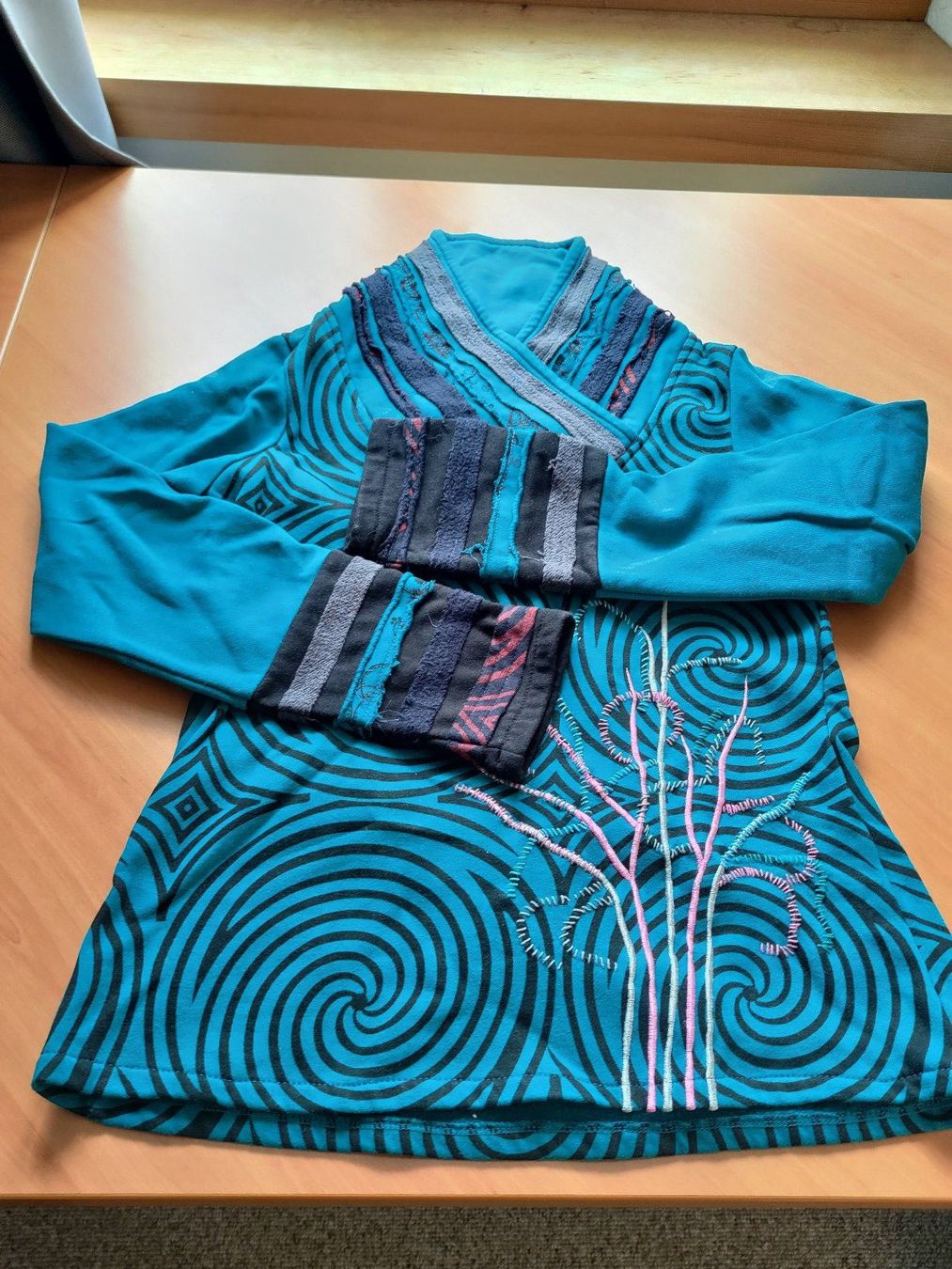 Maglioni & Felpe: Damen Pulli - Gekko Camden - S - Goa - Hippie – Usato da Untervaz venduto da Lyraia