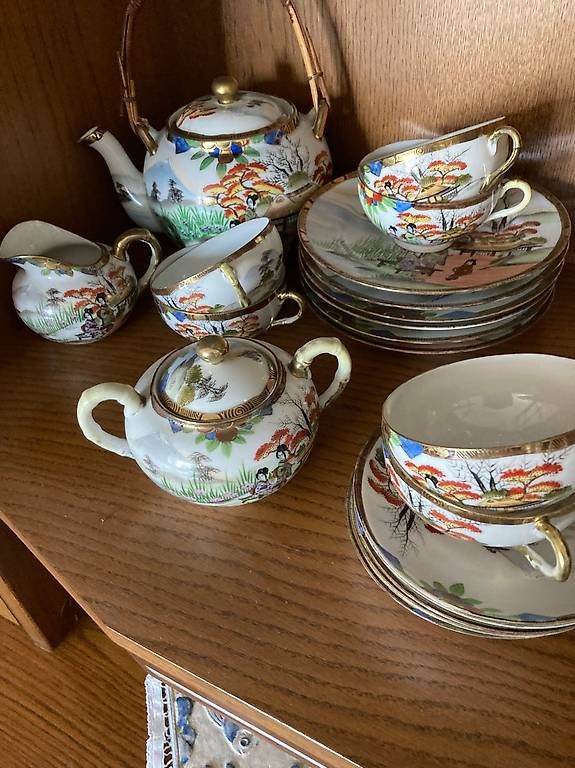 Set di piatti: antikes, japanisches Teeservice – Usato da Basel venduto da Blaetzlibajass 3