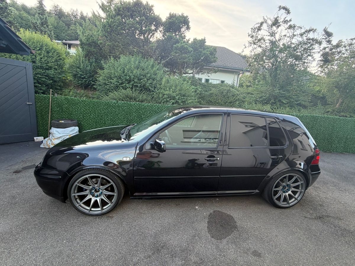 VW Automobili: Golf 4 1,9 TDI Frisch ab MFK – Usato da Safnern venduto da sma_b5q7 1