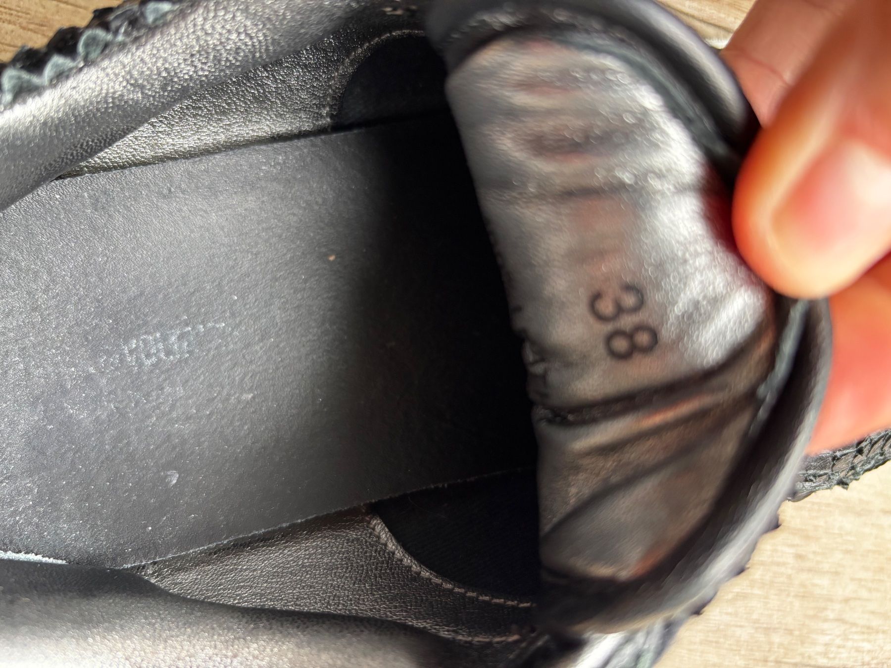 Zadig & Voltaire Scarpe da donna: Zadig&Voltaire Sneakers 38 noir – Usato da Vésenaz venduto da dri_rc9f 5