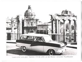 Fotografie Rom - Roma, Auto Ford Taunus 