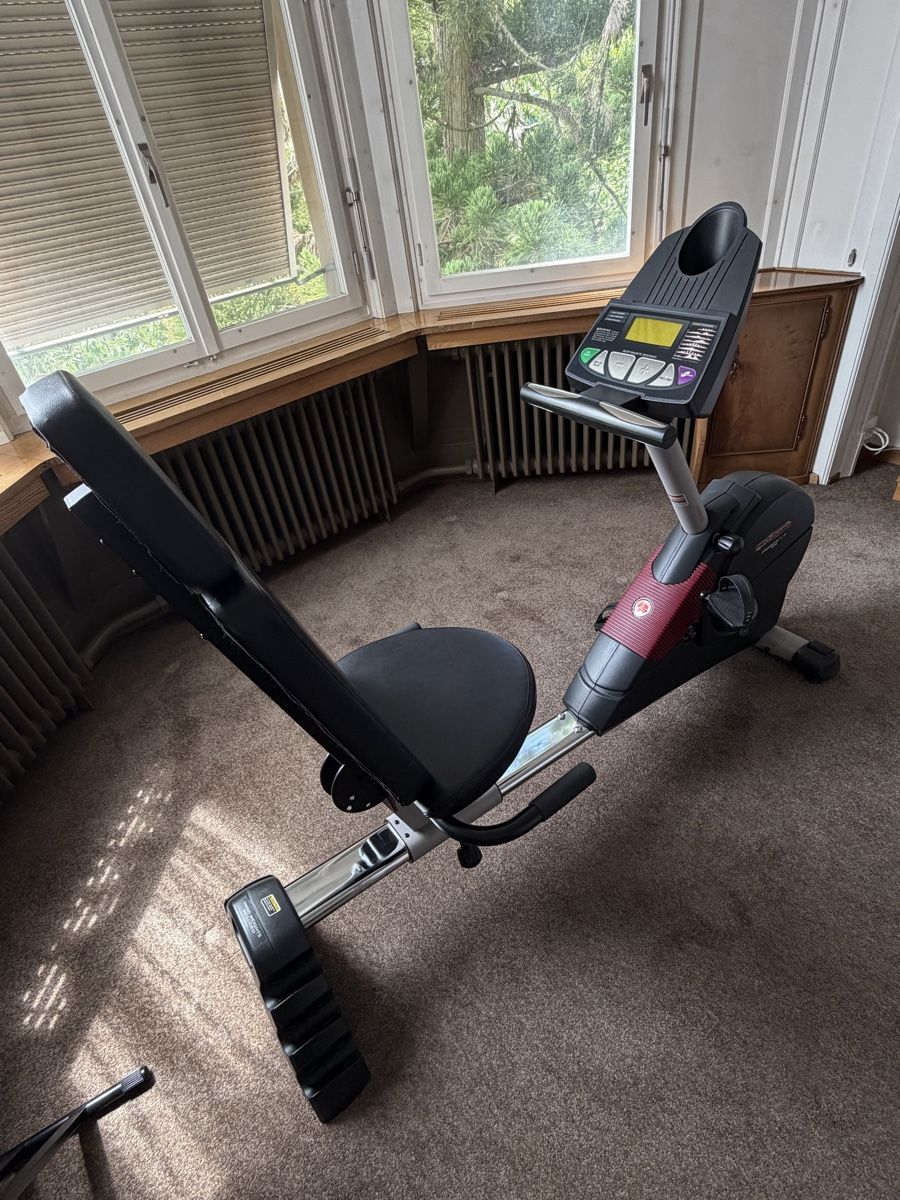 Vélos d'appartement: Heimtrainer Liegeergometer – D'occasion à Zürich par skeller4