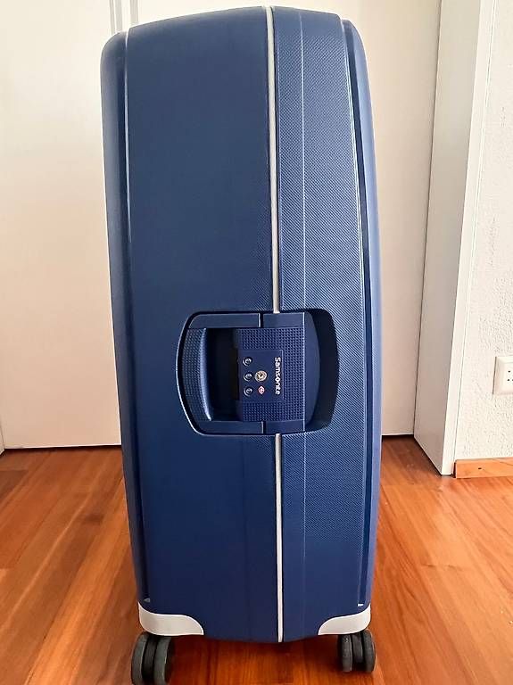 Valigie: Samsonite Spinner Reisekoffer Dark Blue – Usato da Oberrieden venduto da mop_jlm8 2