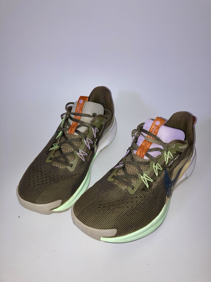 Nike Herrenschuhe: Nike Reactx Pegasus Trail 5 EU46 – Gebraucht aus Valeyres-Montagny von Simiruffi