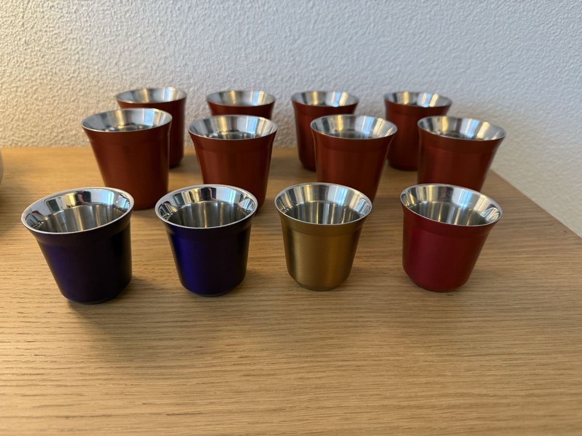 Nespresso Tasses: Nespresso 5.5 Designers Cups – D'occasion à Kloten par Mumiiin