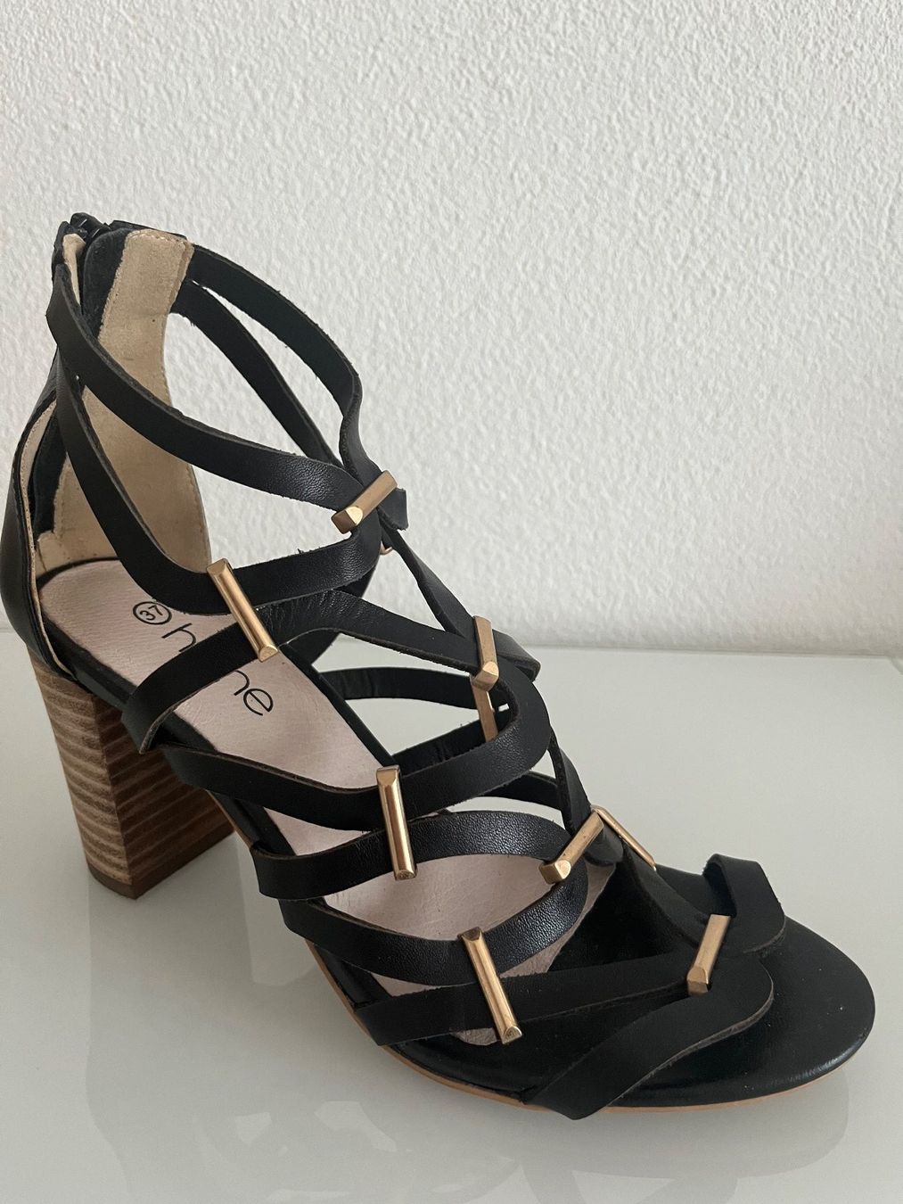 Heine Scarpe da donna: Sandalen, schwarz mit Blockabsatz, von Heine – Usato da Kloten venduto da SANTALA23