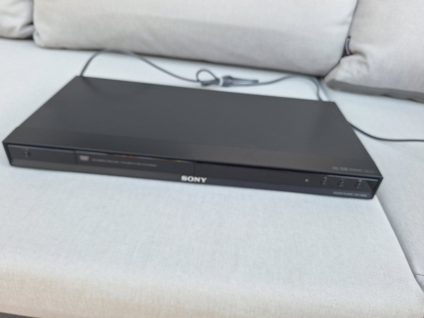Sony Lettore multimediale & Streamer: Sony DVD,CD/Videoplayer NS38/BR – Usato da Schalunen venduto da Pierinoll