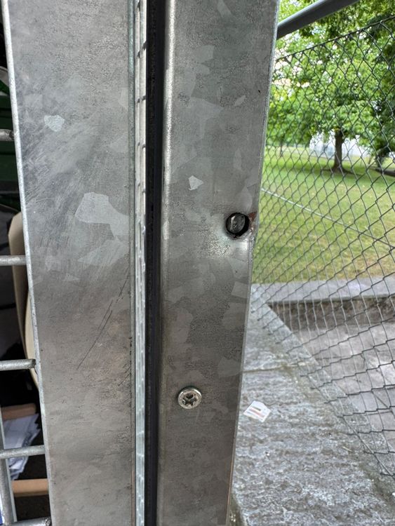 Autres: Absperrgitter ausssen metall – D'occasion à Dübendorf par PrimarschuleDuebi 9