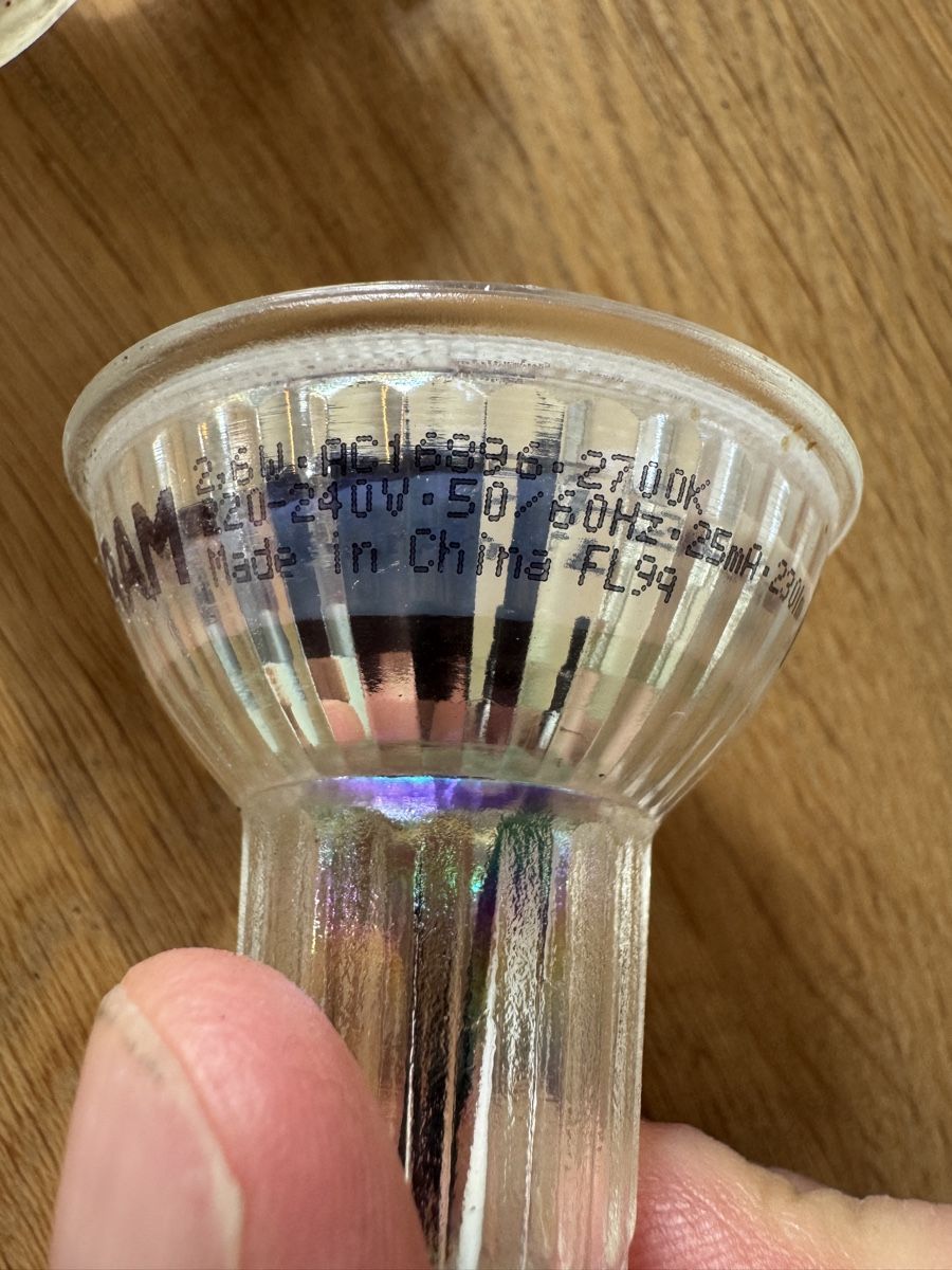 Lampes: 3 Stück GU10 Birnen  – D'occasion à Riedikon par Lala28 3