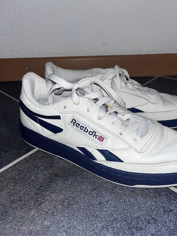 Scarpe da donna: Reebock Schuh Grösse 37.5 – Usato da Grächen venduto da bos_sd7l 1