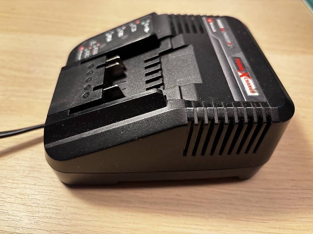 Caricatori & Batterie: Ladegerät Einhell Power X-Change 18V (3 A) PXC – Usato da Pfungen venduto da nicky79 3