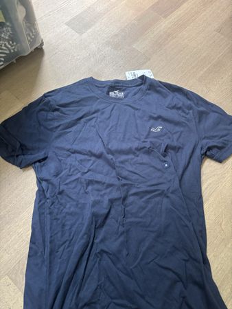Herren T-Shirt Hollister dunkelblau Grösse M mit Etikett