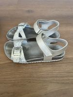 Sandalen / Sandaletten