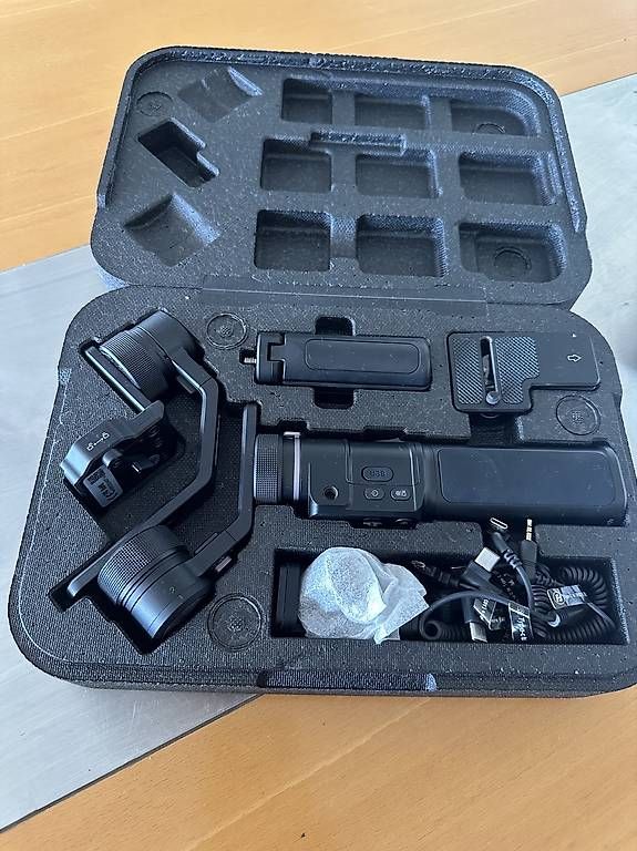 Fotocamera: Feiyutech G6 max – Usato da Wettingen venduto da Violete01 2
