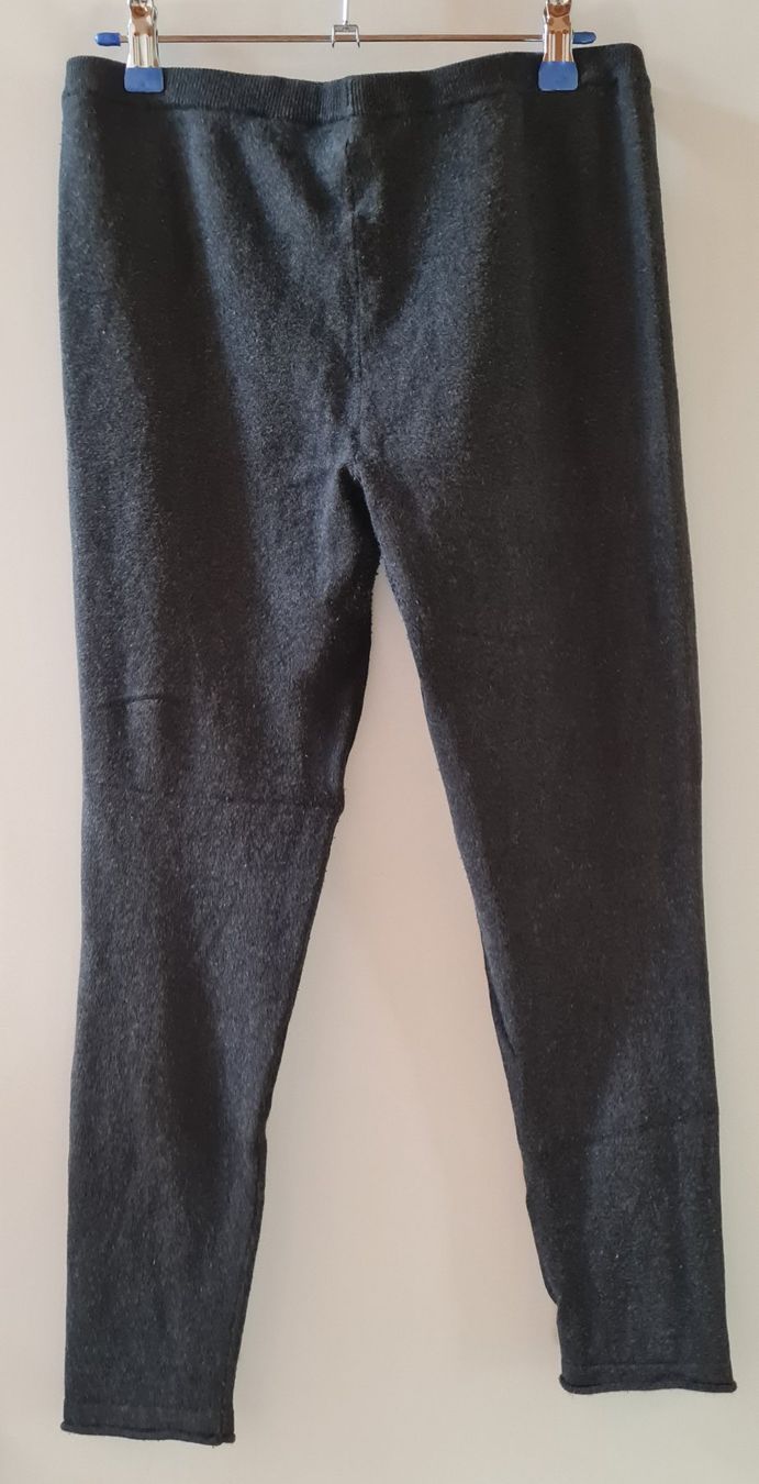 Nile Leggings: Nile Strickleggings anthrazit Grösse M – D'occasion à Bäriswil BE par irwu 2
