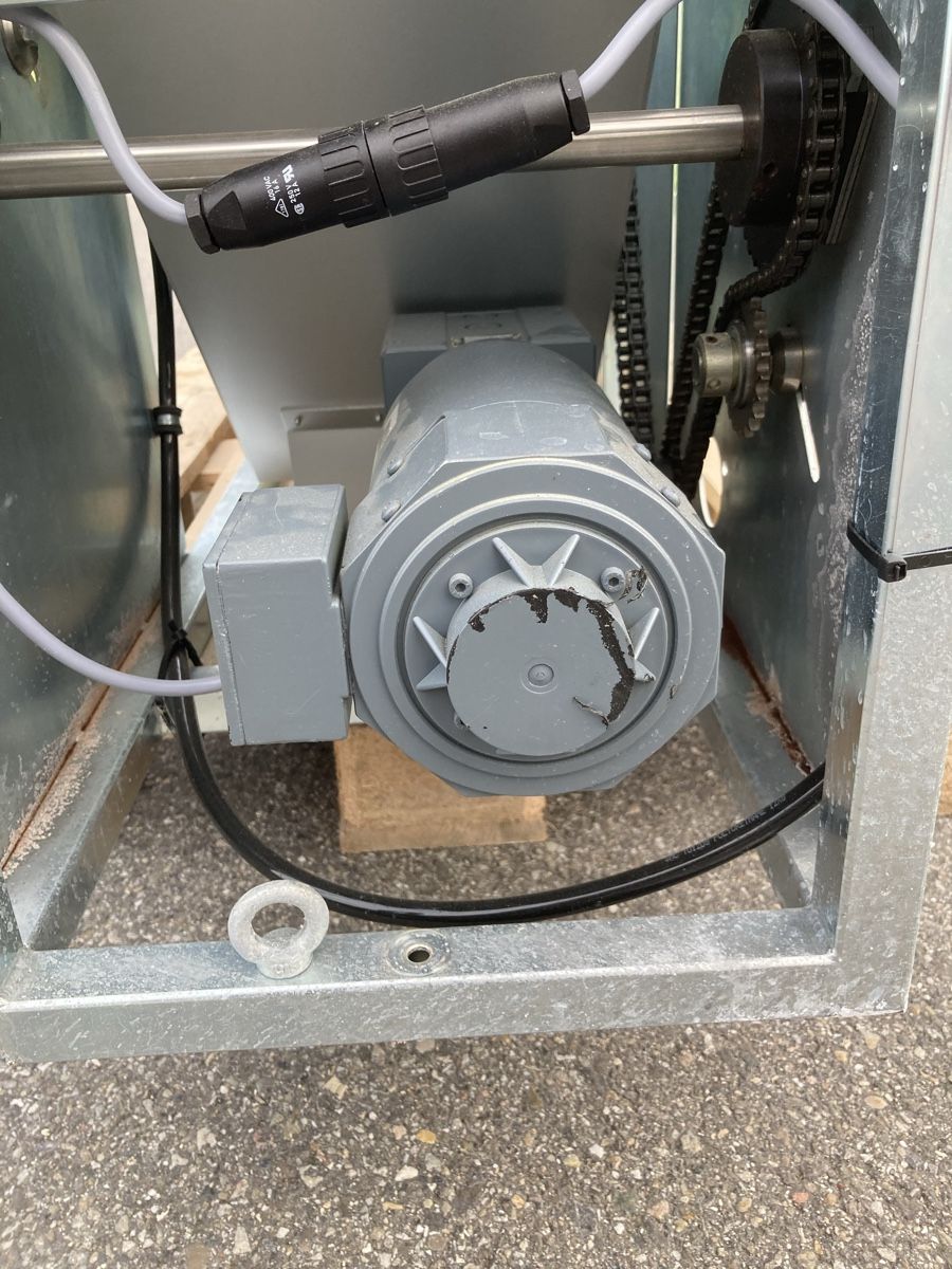 Tutte le macchine: Kabeltrommel mit Kabel auf Haspel – Difettoso da Uerkheim venduto da Dealer-4813 7