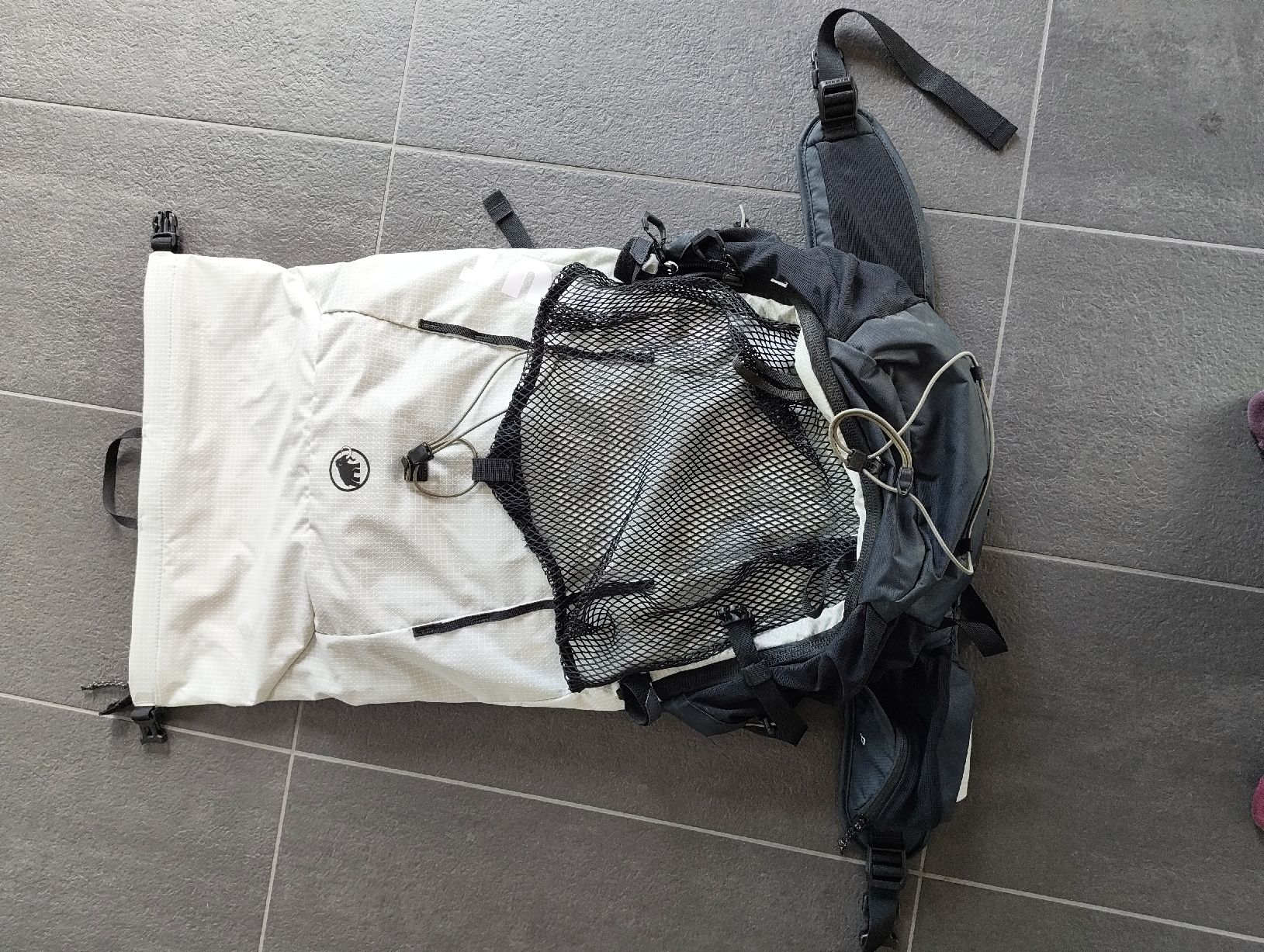 Mammut Rucksäcke: Mammut Wanderrucksack Ducan Spine 28-35 – Neu (gemäss Beschreibung) aus Walperswil von roe_df5d 2