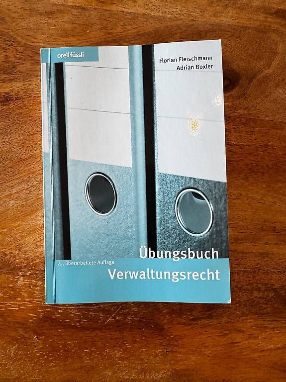 Libri: Übungsbuch Verwaltungsrecht, Fleischmann / Boxler – Usato da Effretikon venduto da alicebrunner