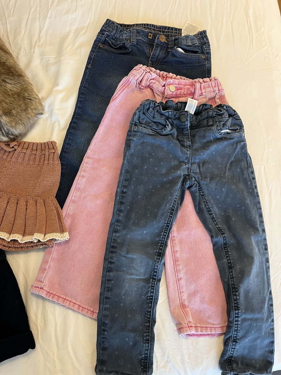 Gap Lotti & Set di vestiti: Winter/Herbst Mädchen Kleiderpaket, Grösse 104 – Usato da Zürich venduto da LemonadeZH 5