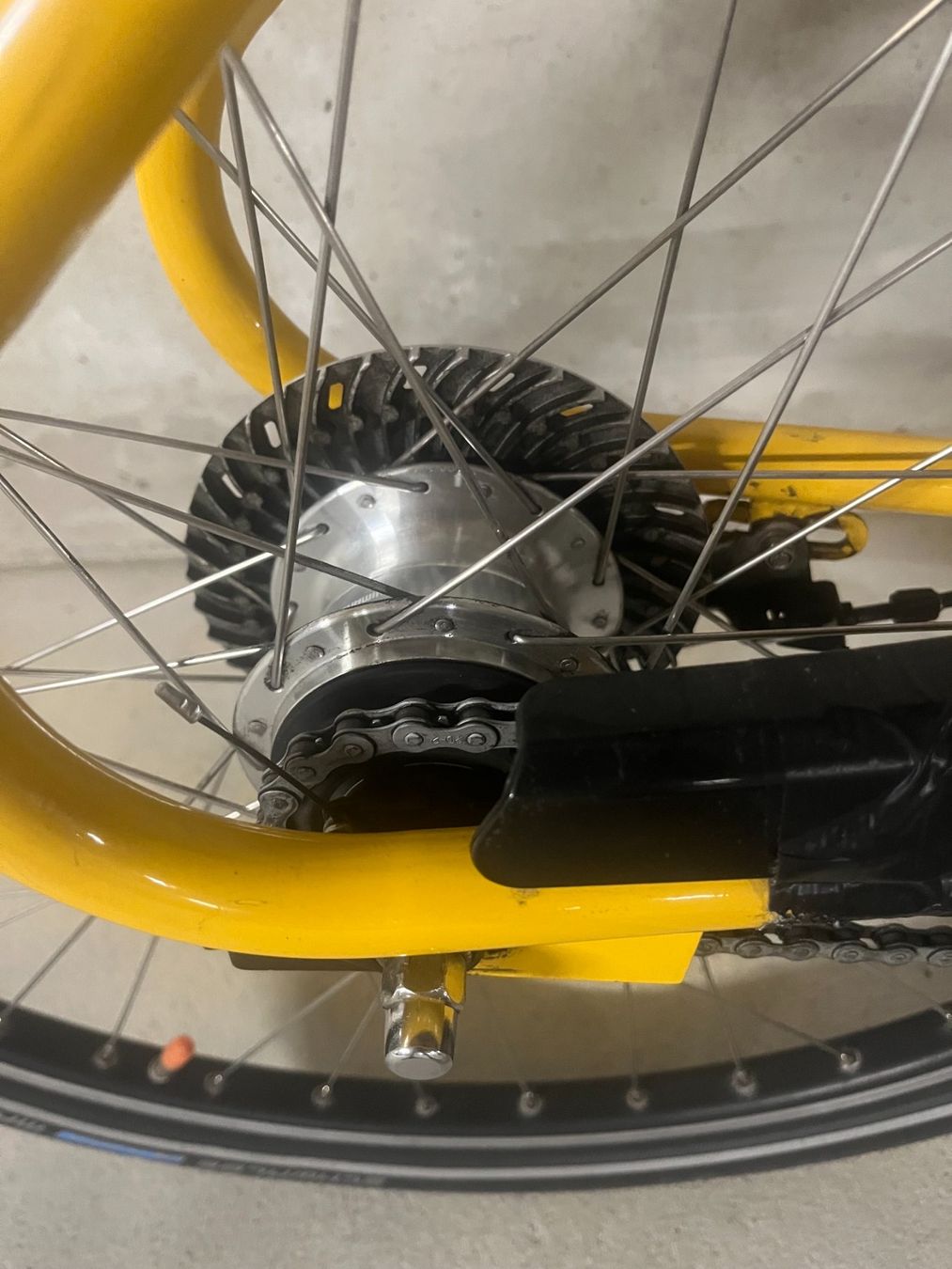 Vélos: Original Postvelo mit Stahlrahmen – D'occasion à Grosshöchstetten par Gnom3 4