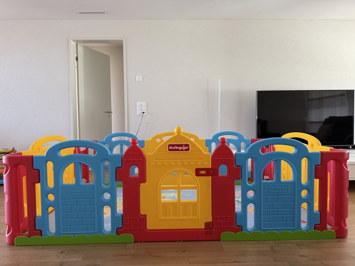 Box & Barriere di sicurezza: Dwinguler Laufgitter Castle rainbow – Usato da Altendorf venduto da MirjanaMitrov 2