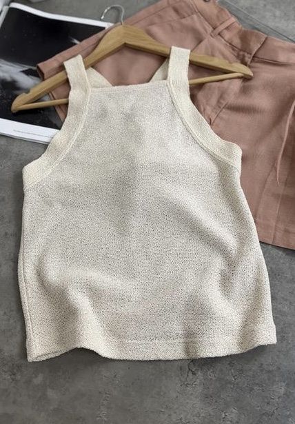 Massimo Dutti Tops: Massimo Dutti Stricktop mit strukturierter Strickoptik. – Neuf (Voir description) à Schaffhausen par R_Muzh